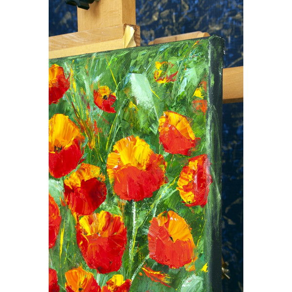 Fragment-oil painting red poppies on a green background