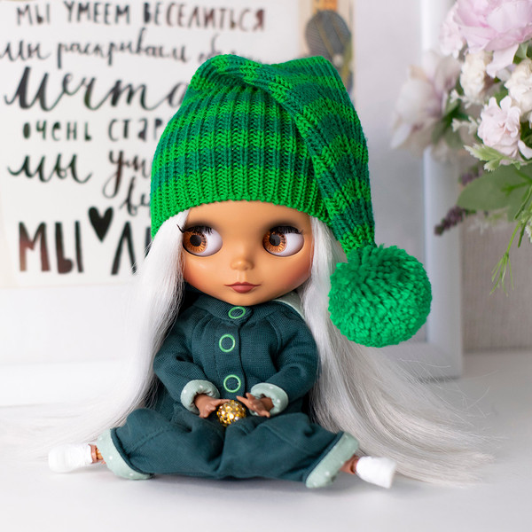 Green-striped-cap-for-Blythe-doll-Pullip-doll-Icy-doll-for-Christmas-or-Saint-Patrick's-day