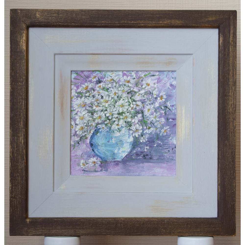 Chamomile-Bouquet-of-wild-flowers-green-flowers-interior-painting-Flowers-on-canvas-Oil-Paintings-Modern-paintings-Fine-Art-Paintings-present-vivid-picture-Gray