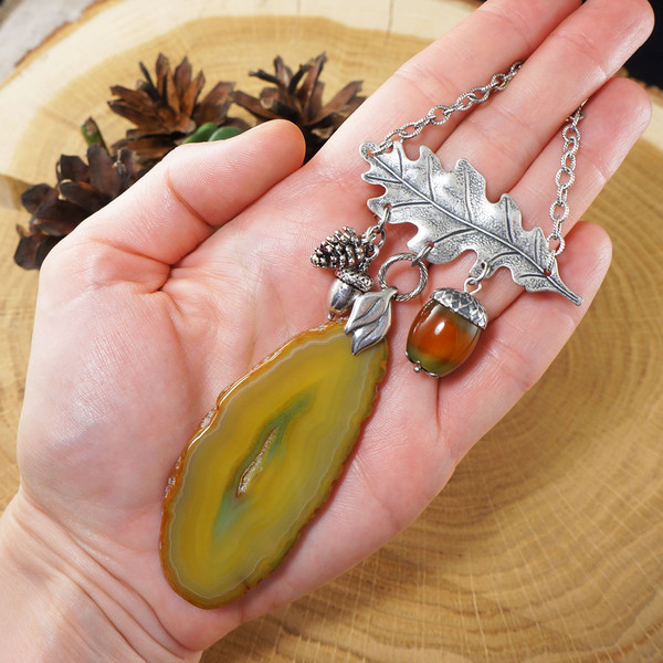 yellow-agate-slab-necklace-jewelry