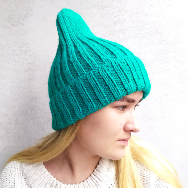 Woolen-warm-womens-handmade-hat-4