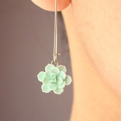succulent earrings. mint succulent dangle earrings. plant jewelry.