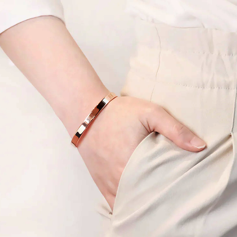 copperbandmagnetictherapybracelet3.png
