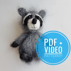 Raccoon toy knitting pattern. PDF and Video