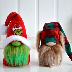 christmas grinch and max gnome. gnomes set