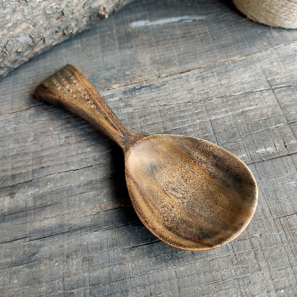 Handmade wooden coffee scoop from natural willow wood with decorated handle - 05