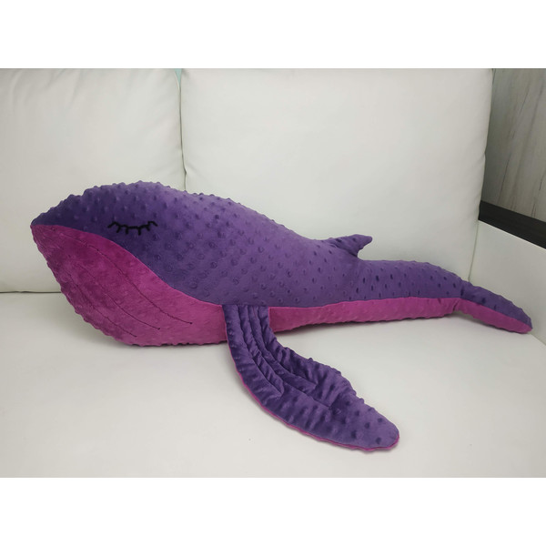 whale-body-pillow IMG_20211122_105412.jpg