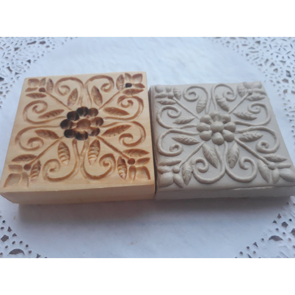 Floral wooden mold for cookies