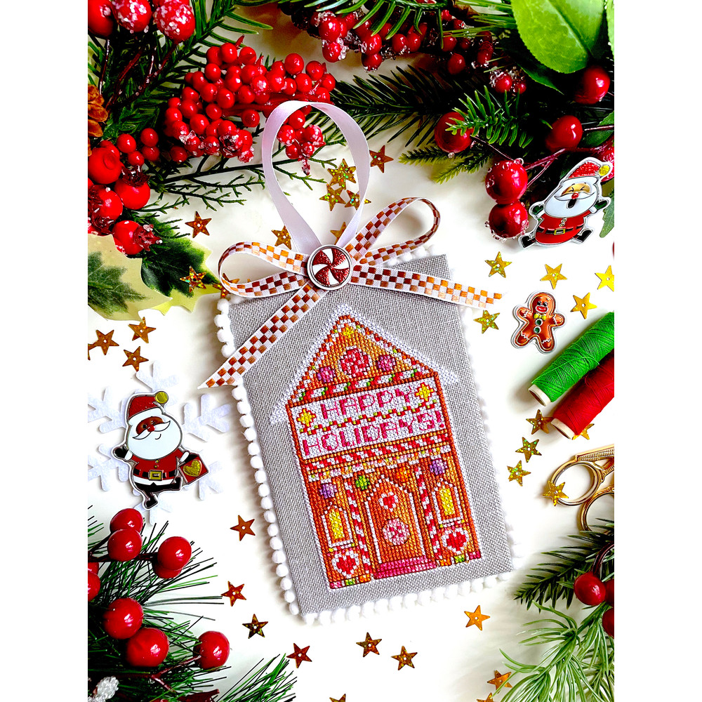 Ginger Bread House ornament 3.jpg