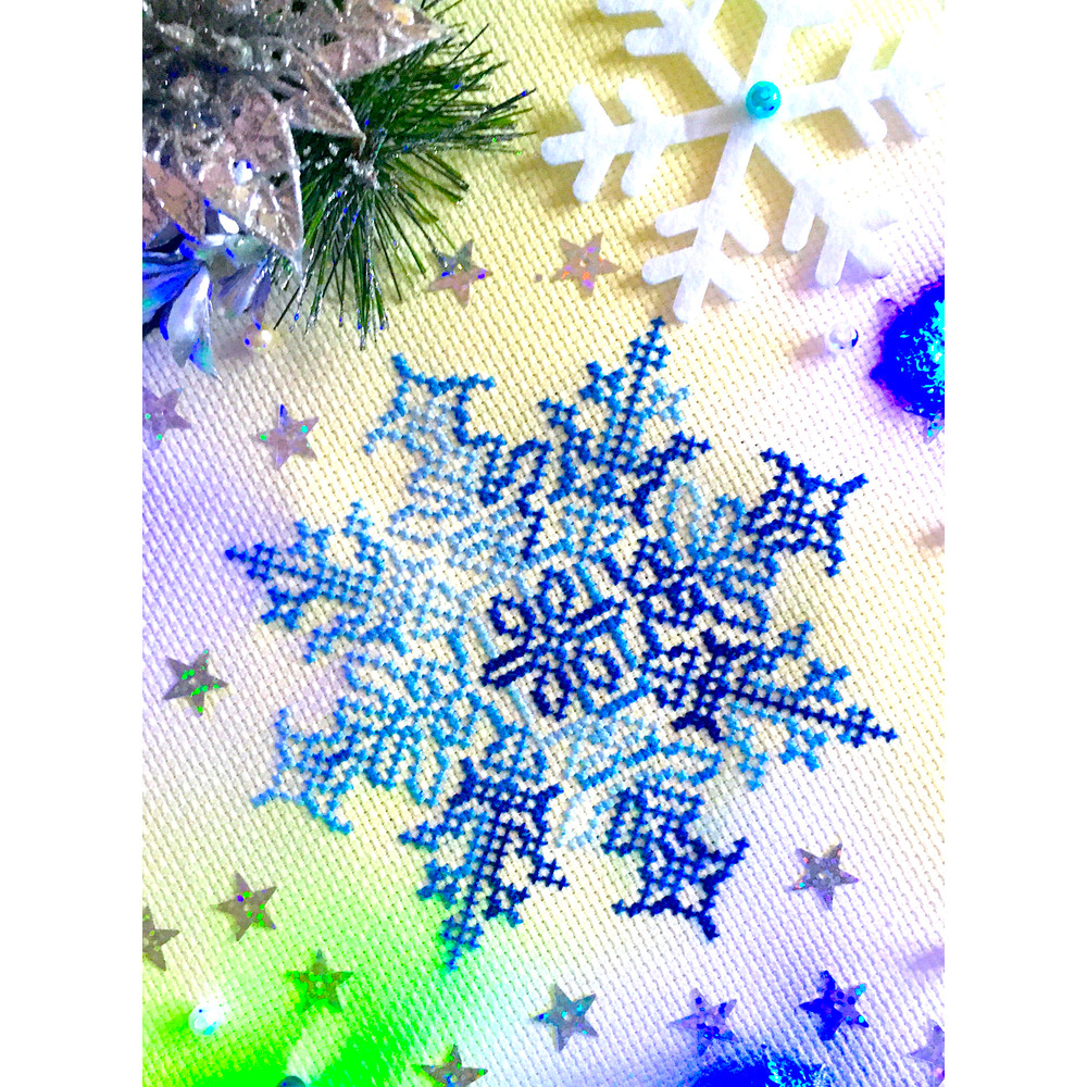 Snowflake 121 new.jpg