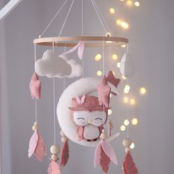 Owl baby pink mobile. Nursery decor girl. Baby shower gift
