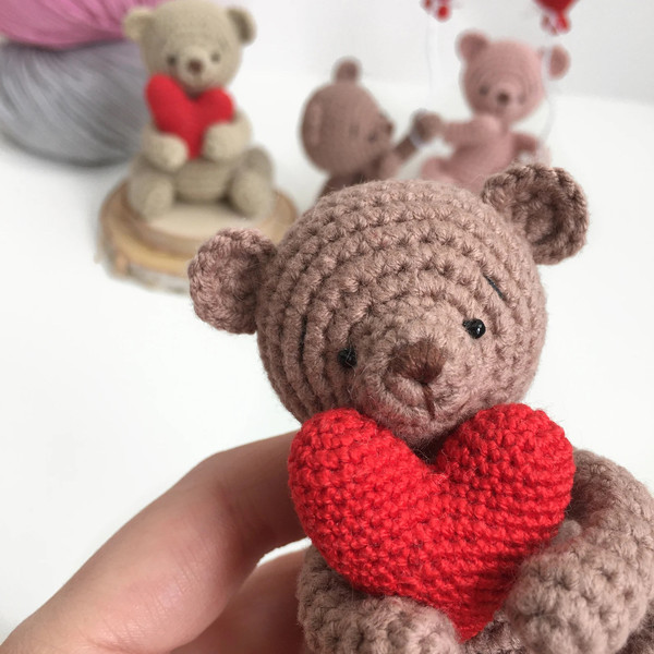 Teddy Bear Valentine 03.jpg