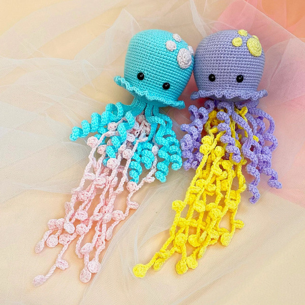 Colorful Jellyfish 09.jpg