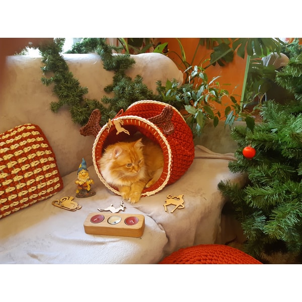 Crochet pet tunnel reindeer Digital instruction manual in PD - Inspire ...