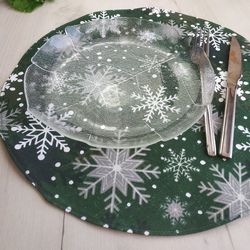 Green christmas placemats set of 6,4or2, snowflakes round placemats, square placemat water-repellent, winter place mat