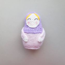 Matryoshka toy knitting pattern. PDF. Russian doll knitting