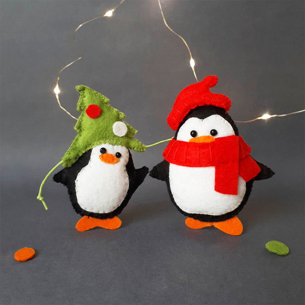Cute Penguins stuffed toys sewing pattern .jpg