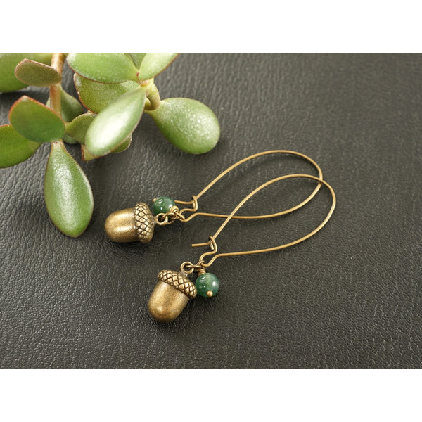 long-dangle-acorn-earrings-handmade