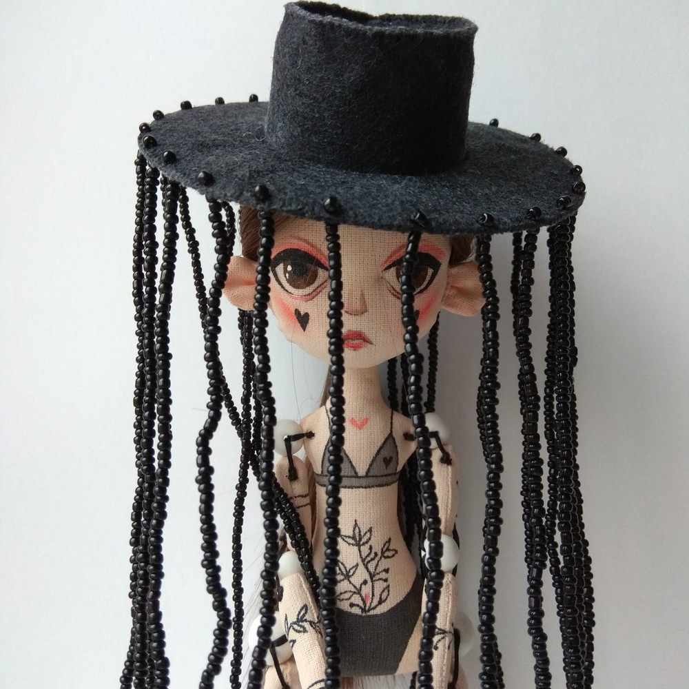doll-with-tattoos
