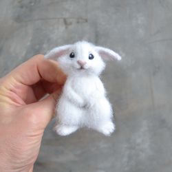 Cute white bunny animal brooch for women Needle felted wool hare replica pin Wool realistic Handmade animal jewelry