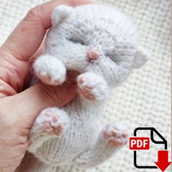 Sleeping kitten knittting pattern. Realistic kitty tutorial. English and Russian PDF.