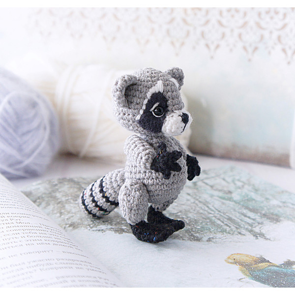 raccoon-soft-toy (9).jpg