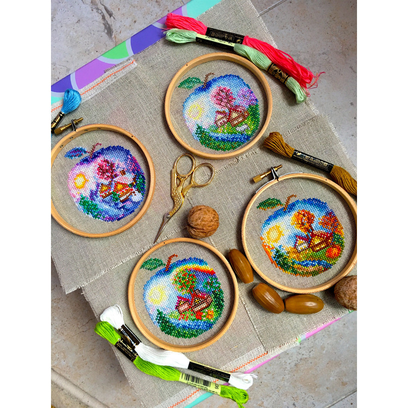 4 apples photo 3.jpg