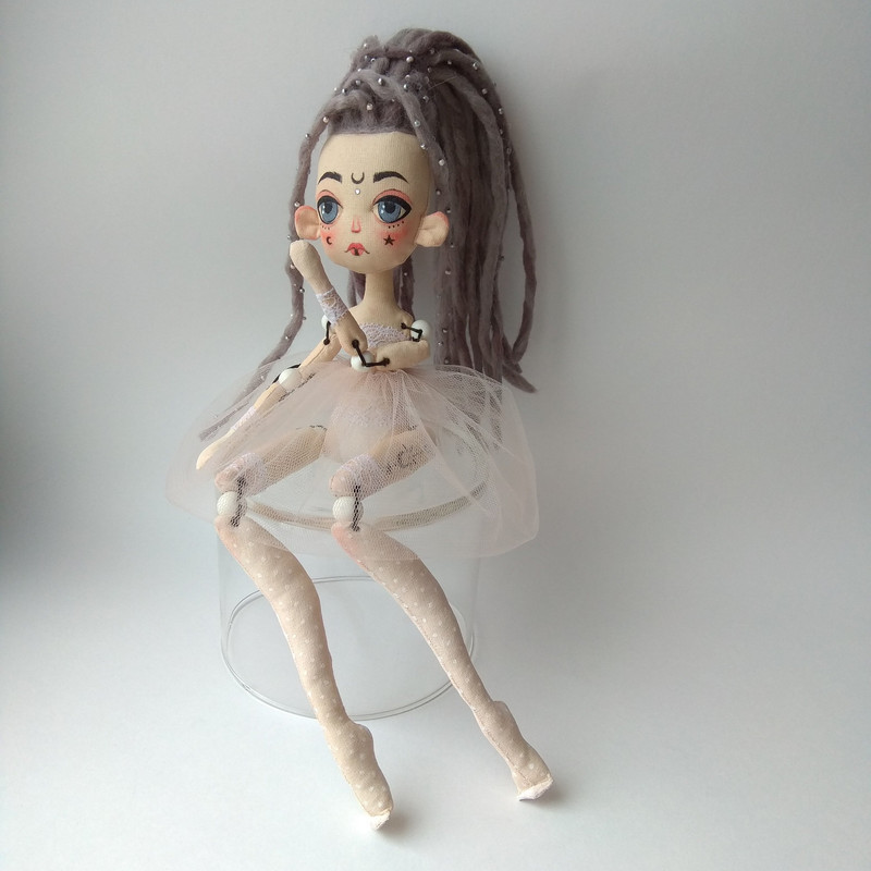 Doll-with-dreadlocks