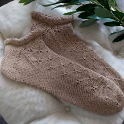 Beige short wool socks handmade