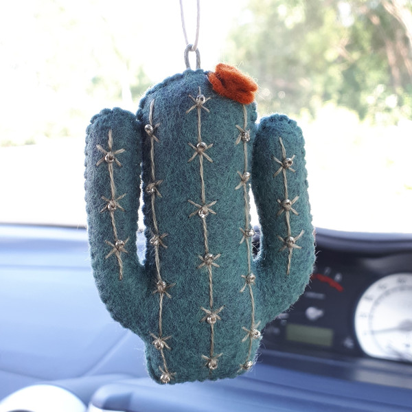 Cactus-ornament-2.jpg