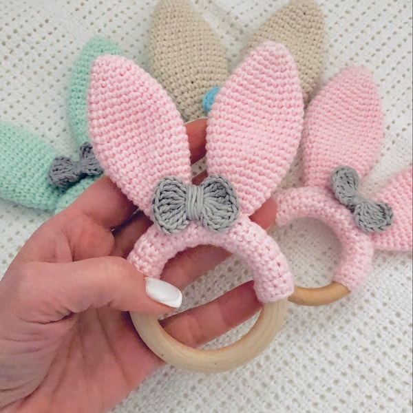 Crochet rabbit ears CROCHET PATTERN toy for baby scratch tee | Inspire ...
