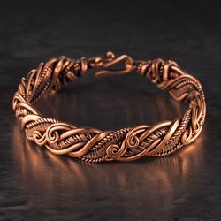 Unique handmade copper bracelet / Antique style wire wrapped bracelet / Handcrafted wire weave jewelry / WIreWrapArt