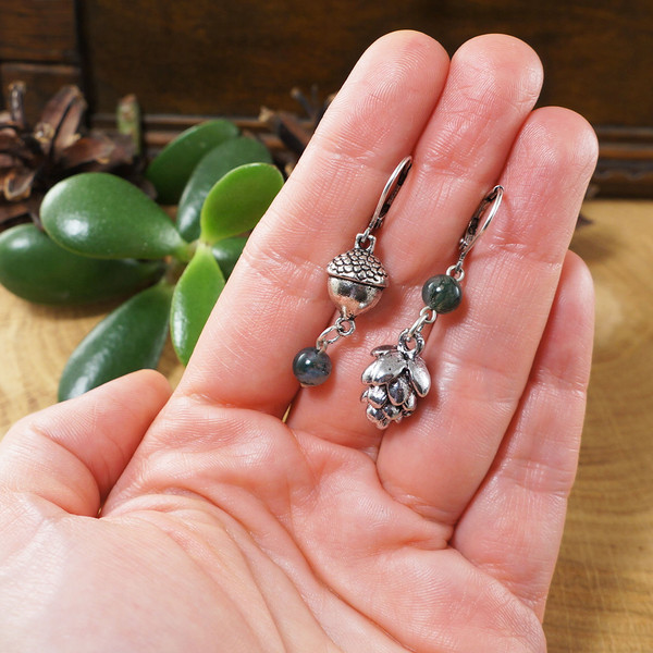 silver-pine-cone-earrings-jewelry
