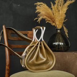 Leather bucket bag Small size vintage Olive color Drawstring bag handcrafted