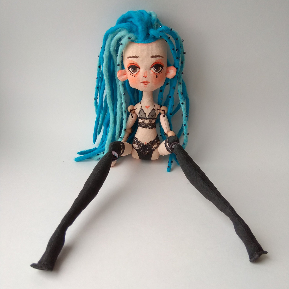 Doll-with-dreadlocks