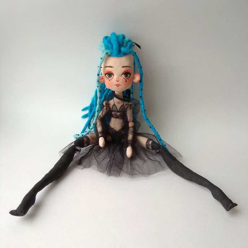 Textile-interior-doll