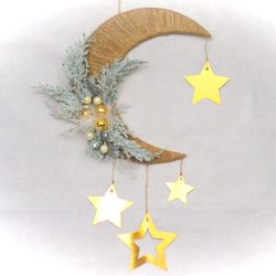 Christmas moon wreath. Crescent moon wreath. Christmas jute ornament. Christmas hanging wall decor. Christmas decor