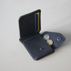 Leather bifold wallet with cards, cash & coins pockets