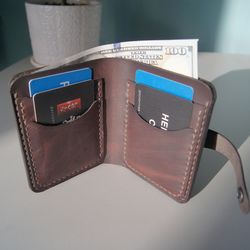 Leather bifold wallet with pocket for ID