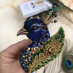 Brooch peacock
