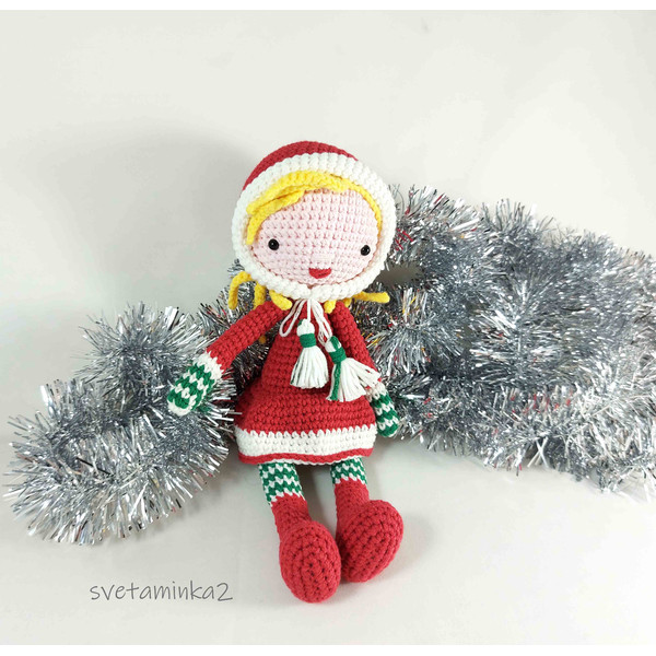 christmas-crochet-doll-pattern-2.jpg