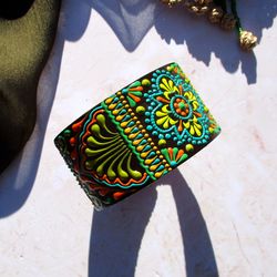 Leather cuff bracelet, Adjustable bracelet, Hand painted leather cuff for women, Leather arm bands, African bracelet