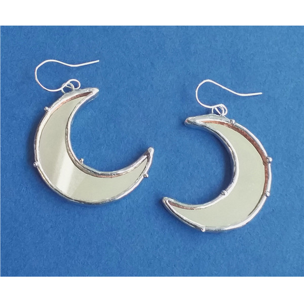 crescent-earrings (106).jpg