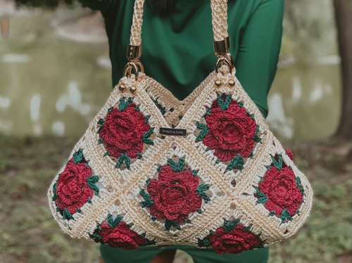 Granny square crochet bag pattern PDF and video tutorial, shoulder crossbody, hippie handbag, boho chic, festival bag