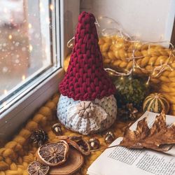 Crochet pattern Scandinavian gnome basket, PDF digital instant download and video tutorial