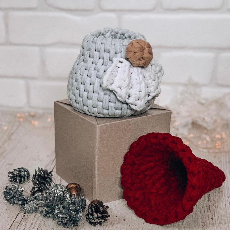 Scandinavian-gnome-basket-with-lid-3