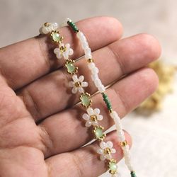 green crystal stone bracelets crystal beads flower bracelet floral jewelry dainty jewels aesthetic bracelets minimalism