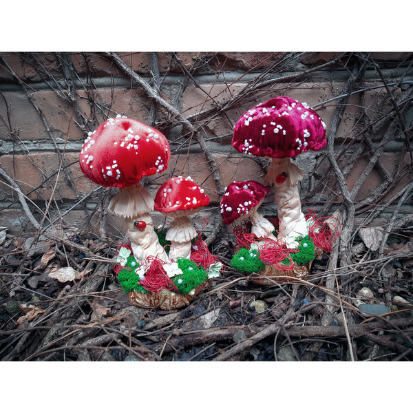 Mushroom- textile- art -toadstool1.jpg