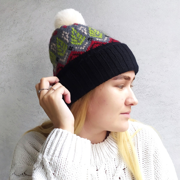 Warm-knitted-jacquard-pompom-hat-3