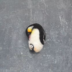 Emperor penguin with chick brooch for women Needle felted pin Cute new mom gift